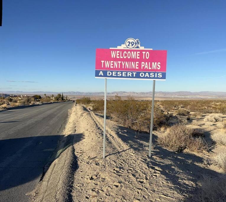 트웬티나인팜스 Joshua Tree National Park - Cozy Palms Getaway 아파트 외부 사진