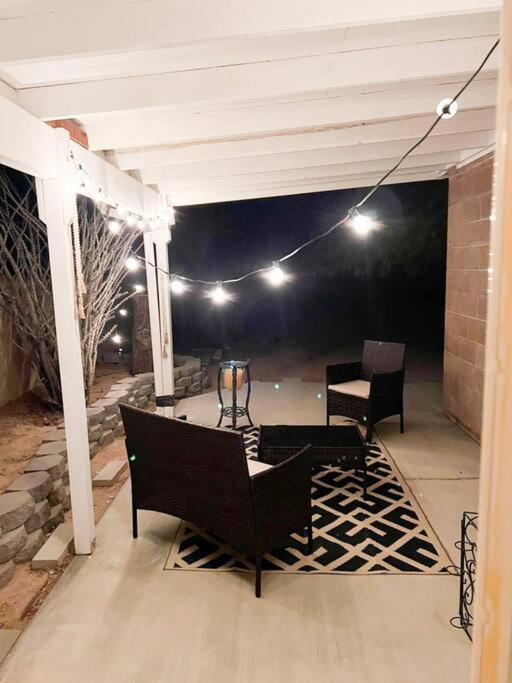 트웬티나인팜스 Joshua Tree National Park - Cozy Palms Getaway 아파트 외부 사진